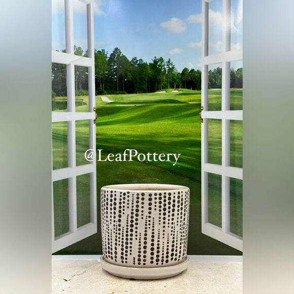 Clara Beige/Dark Gray Ceramic Planter Pot with Saucer Attached - Picture 3 of 10